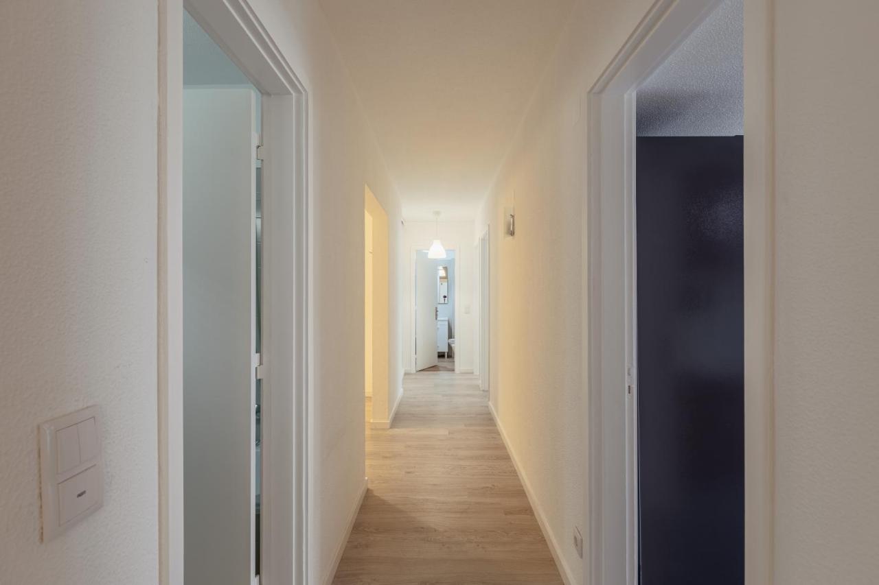 Elegant 3 Bedroom Apt - City Centre - Garage - Metro Lisbon Luaran gambar